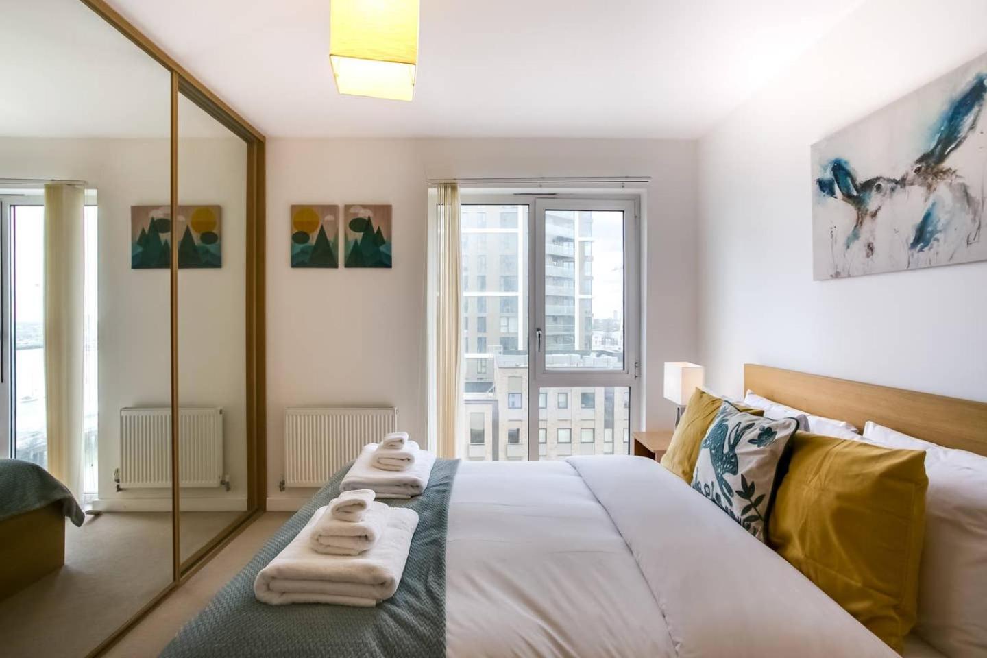 Guestready - Comfort By The Thames, W/ Balcony Londen Buitenkant foto